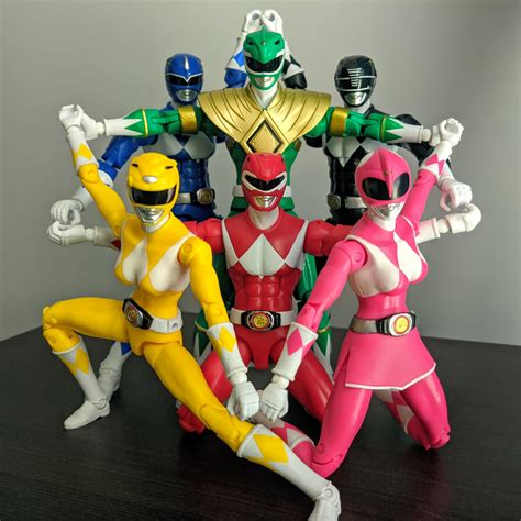 Recreated a cool MMPR figuarts pose on Google with Legacy Collection ...