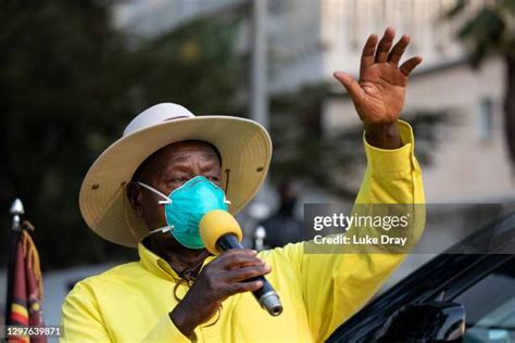 Yoweri Museveni Photos and Premium High Res Pictures - Getty Images