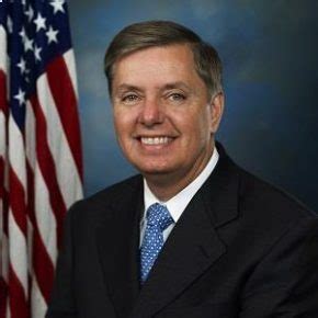 Lindsey Graham Bio, Affair, Single, Net Worth, Ethnicity, Salary