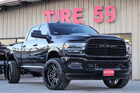 2020 Dodge Ram 2500 Black Hartes Metal Whipsaw | Wheel Front