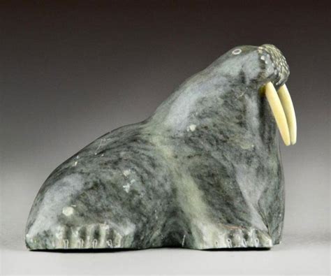 32: Inuit Stone Carving of Walrus - signed Luke : Lot 32