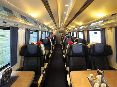 East Midlands Trains Class 222 First Class Interior | Train, British ...