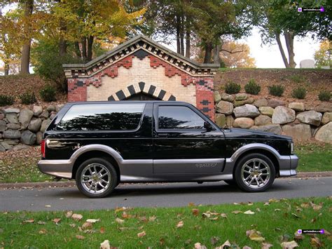 1992 GMC Typhoon - Information and photos - MOMENTcar