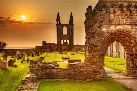 St. Andrews Cathedral Ruins, Scotland photo on Sunsurfer