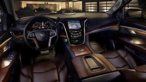 Cadillac Escalade ESV Luxury 2016 | SUV Drive