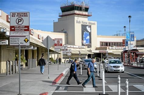 ‘Bob Hope’ stripped from newly renamed Hollywood Burbank Airport – Daily News