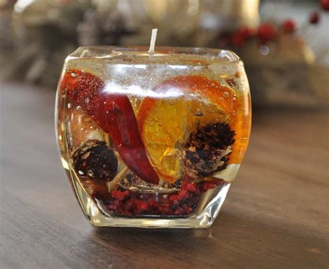 Pot pourri gel candle - WonderfulDIY.com