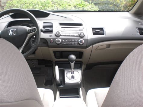 2011 Honda Civic - Interior Pictures - CarGurus