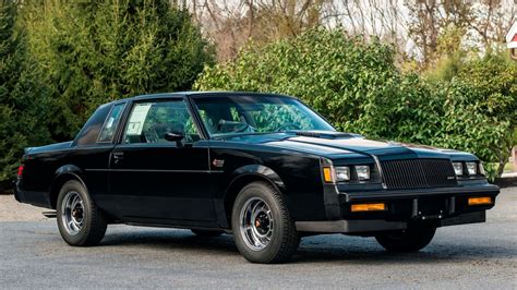 These 10 Sports Cars Reigned Supreme In The '80s