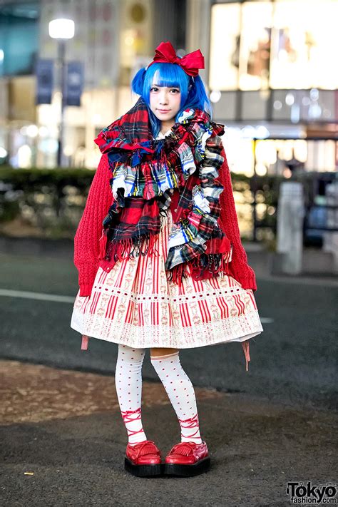 Japanese Idol Style in Harajuku w/ Candye Syrup Hair, Pink House, Angelic Pretty & Nincompoop ...