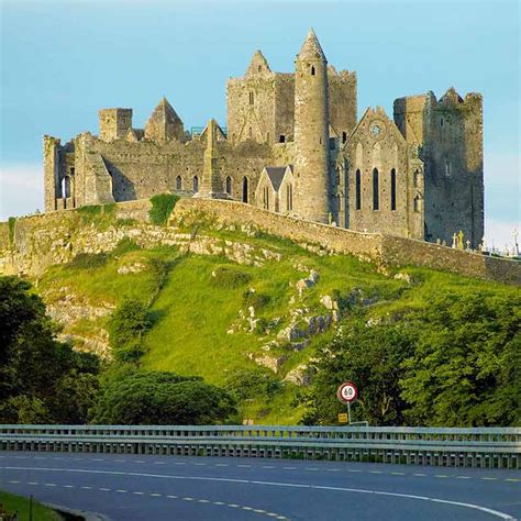 Castles to Stay In Ireland - Irish Castle Vacation For A Royal Holiday