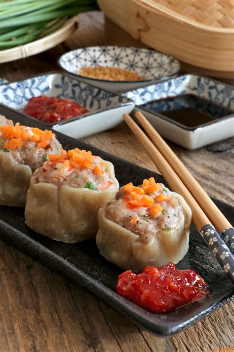 Shumai Recipe (Siu Mai-Chinese Steamed Dumpling) - Foxy Folksy