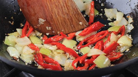 What To Look For When Choosing A Pan For Sautéing