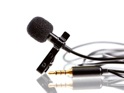 Best Lavalier Microphones for DSLR Cameras