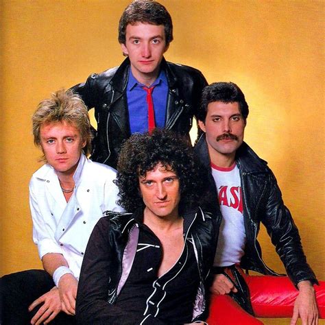 queen-in-early-80s-002 | Queen band, Queen photos, Queen freddie mercury