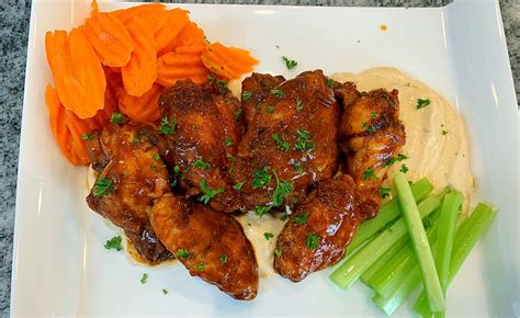 Hot Wings Platter - DA' STYLISH FOODIE