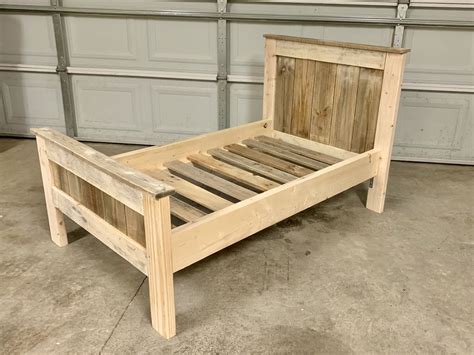 Diy reclaimed wood toddler bed – Artofit