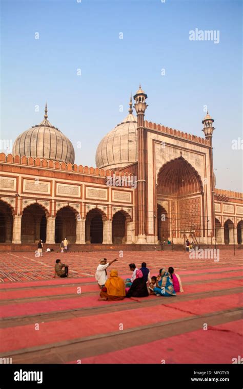 Jama Masjid (Jama Mosque), Old Delhi, Delhi, India, Asia Stock Photo - Alamy