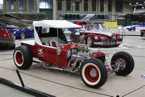 2014 Rod and Custom Car Show - Street Rodder - Hot Rod Network