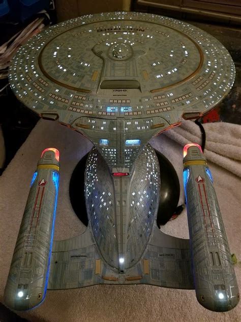 Pin by Engineered Happiness on Cool | Star trek ships, Star trek ...