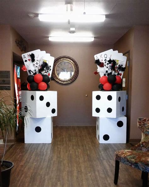 Casino theme centerpieces placed on large dice, perfect for an entry! #casino onl… | Casino ...