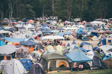 THE ULTIMATE MUSIC FESTIVAL CAMPING LIST | Festival Essentials