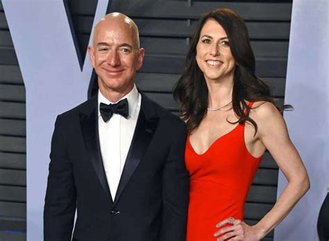 Amazon founder Jeff Bezos and wife divorcing after 25 years | Business ...