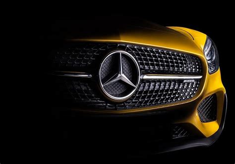 Mercedes-Benz Logo Design – History, Meaning and Evolution | Turbologo