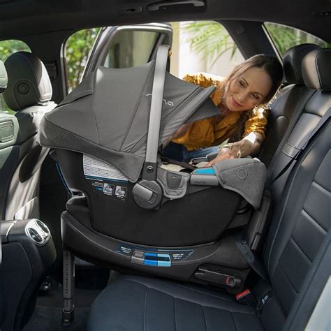 4 Steps to Correct Car Seat Installation for New Parents | Tinyhood