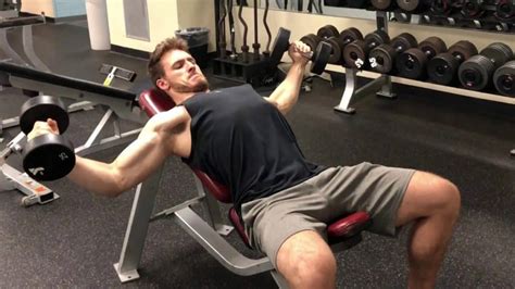 7 Best Incline Bench Press Alternatives (Hit Upper Chest)