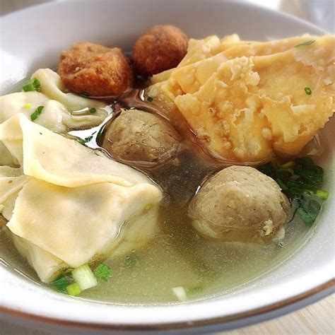 BAKSO PRESIDENT, Malang - Jl. Batanghari no. 5 - Restaurant Reviews ...