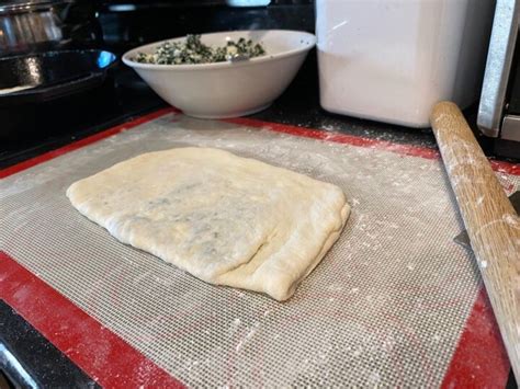 Turkish Spinach and Feta Flatbread | Foodtalk