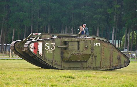 World War 1 tank, Masterton, New Zealand, April 2009 | Flickr