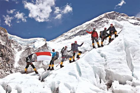 Mount Everest: How to climb the world's highest mountain – How It Works