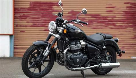 Royal Enfield Super Meteor 650 Accessories revealed: Gets two ...