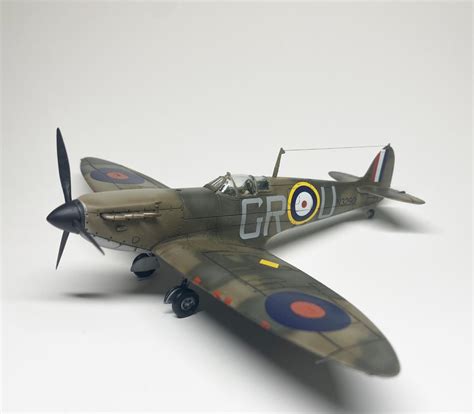 1/72 Airfix Supermarine Spitfire Mk. 1a - iModeler