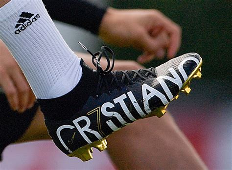 Cristiano Ronaldo Shows Off All-New Nike Mercurial Superfly Signature Boots - Footy Headlines