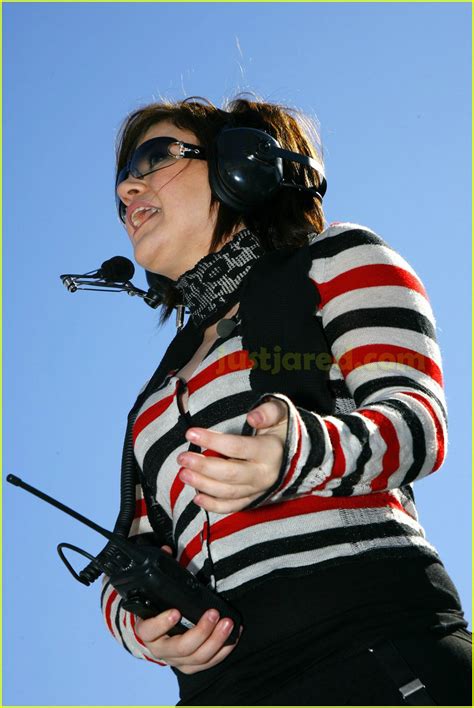 Kelly Clarkson Revs Up NASCAR: Photo 2418041 | Kelly Clarkson Photos | Just Jared: Celebrity ...