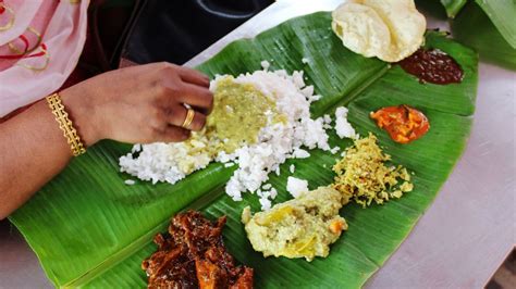 India: The art of eating with your hands - BBC Reel