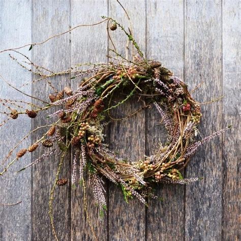 10 Minimalist Natural Wreath Ideas - Opus Grows | Couronne automne ...