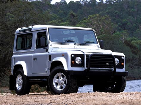 LAND ROVER Defender 90 specs - 1991, 1992, 1993, 1994, 1995, 1996, 1997 ...