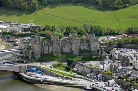 Conwy Castle Landmark in Conwy, Gwynedd, WA, United Kingdom - landmark Reviews - Phone Number ...