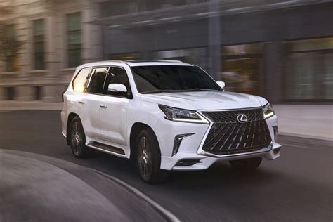 4 Ways to Sport That Luxury Life With the 2020 Lexus LX 570 | News | Cars.com