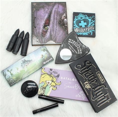 Best Gothic Makeup Brands to Try Now. Enjoy Spooky Makeup!