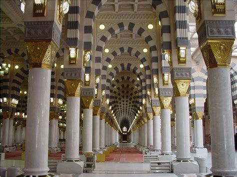 interior-masjid-nabawi – SMAIT IHSANUL FIKRI MUNGKID