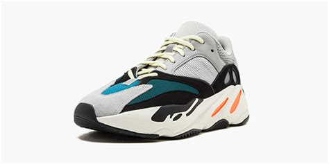 The Ultimate Yeezy 700 Sizing and Fit Guide - Farfetch