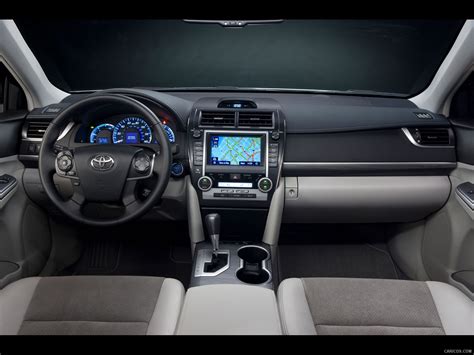 Toyota Camry Hybrid | 2012MY | Interior