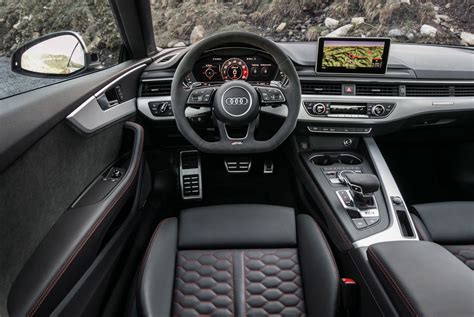 Fotos Interiores - Audi A5 Coupé RS 5 (2016) - km77.com