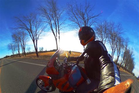 How to capture 360-degree photos while riding your motorbike