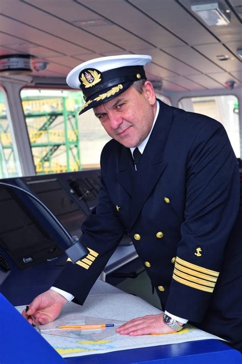 What it really takes to be a cruise ship captain – CruiseAway Blog | News, Reviews and More